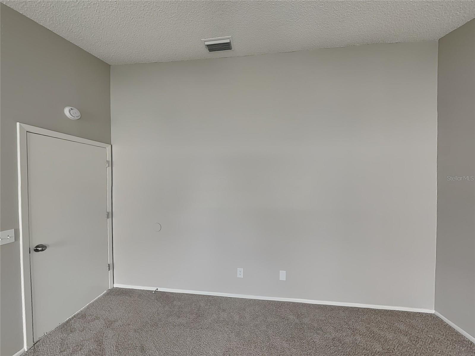 GREENWOOD LAKES UNIT D-3B 1ST ADD - Residential Lease