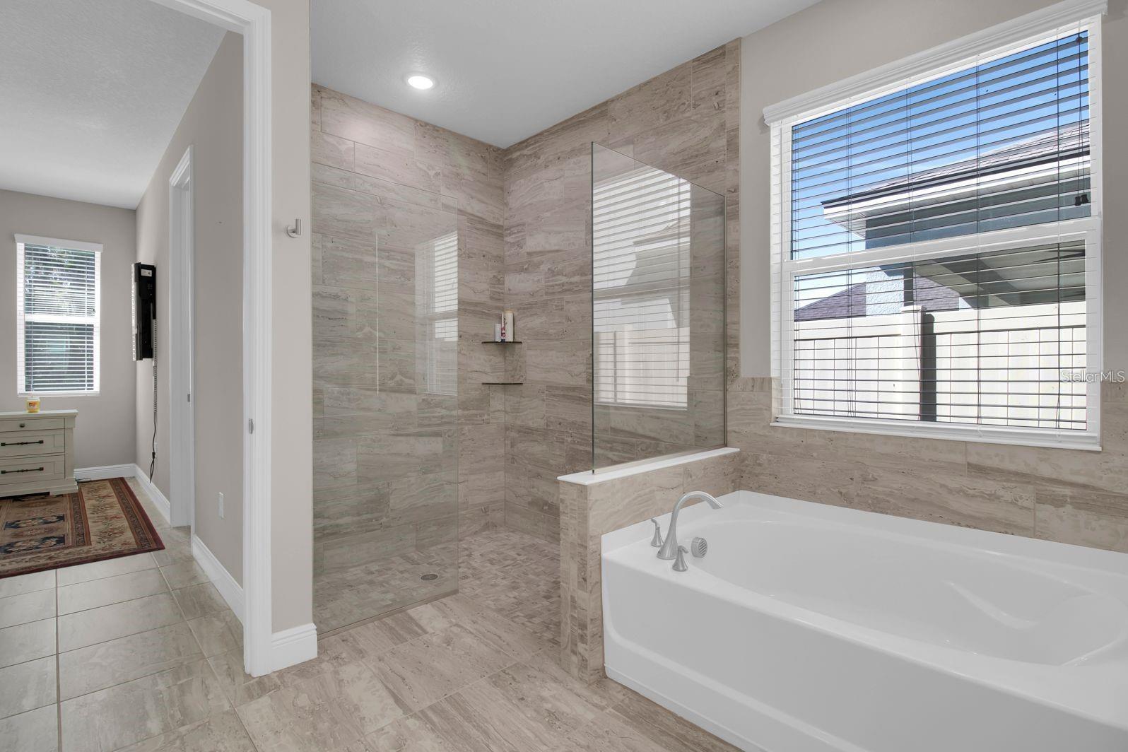 TAPESTRY PH 5 - Residential