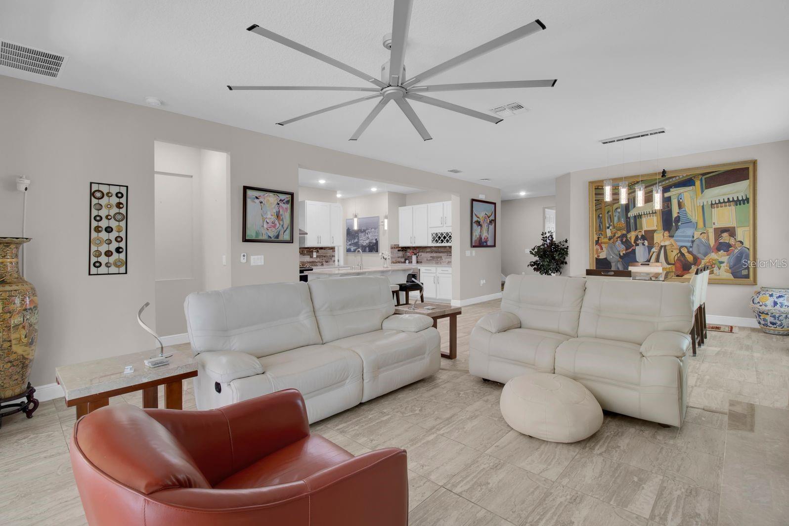 TAPESTRY PH 5 - Residential