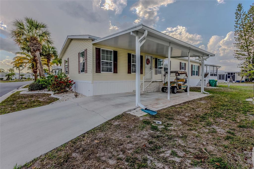 Photo of 2100 Kings Highway #690, Port Charlotte, FL 33980 (MLS # C7522989)