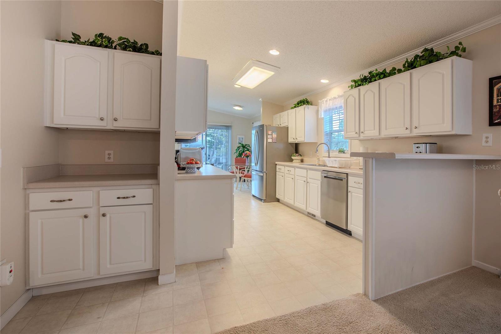 MAPLE LEAF ESTATES - Residential