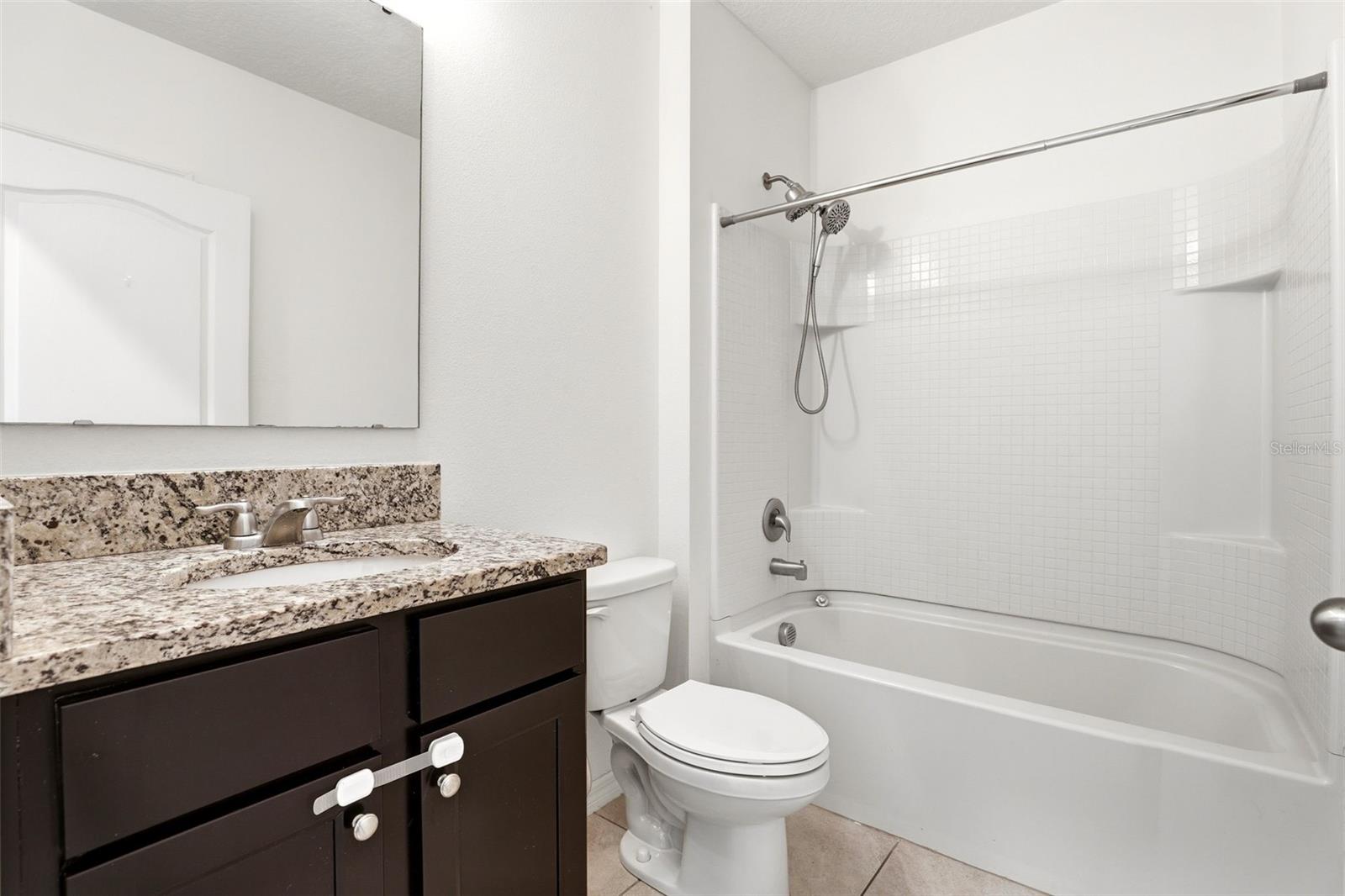 ESTATES OF WESTERLY - Residential Lease