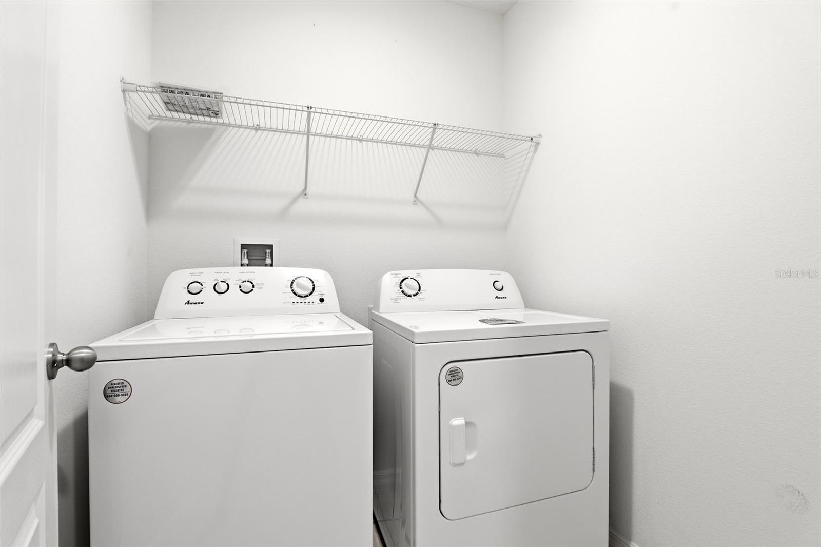 ESTATES OF WESTERLY - Residential Lease