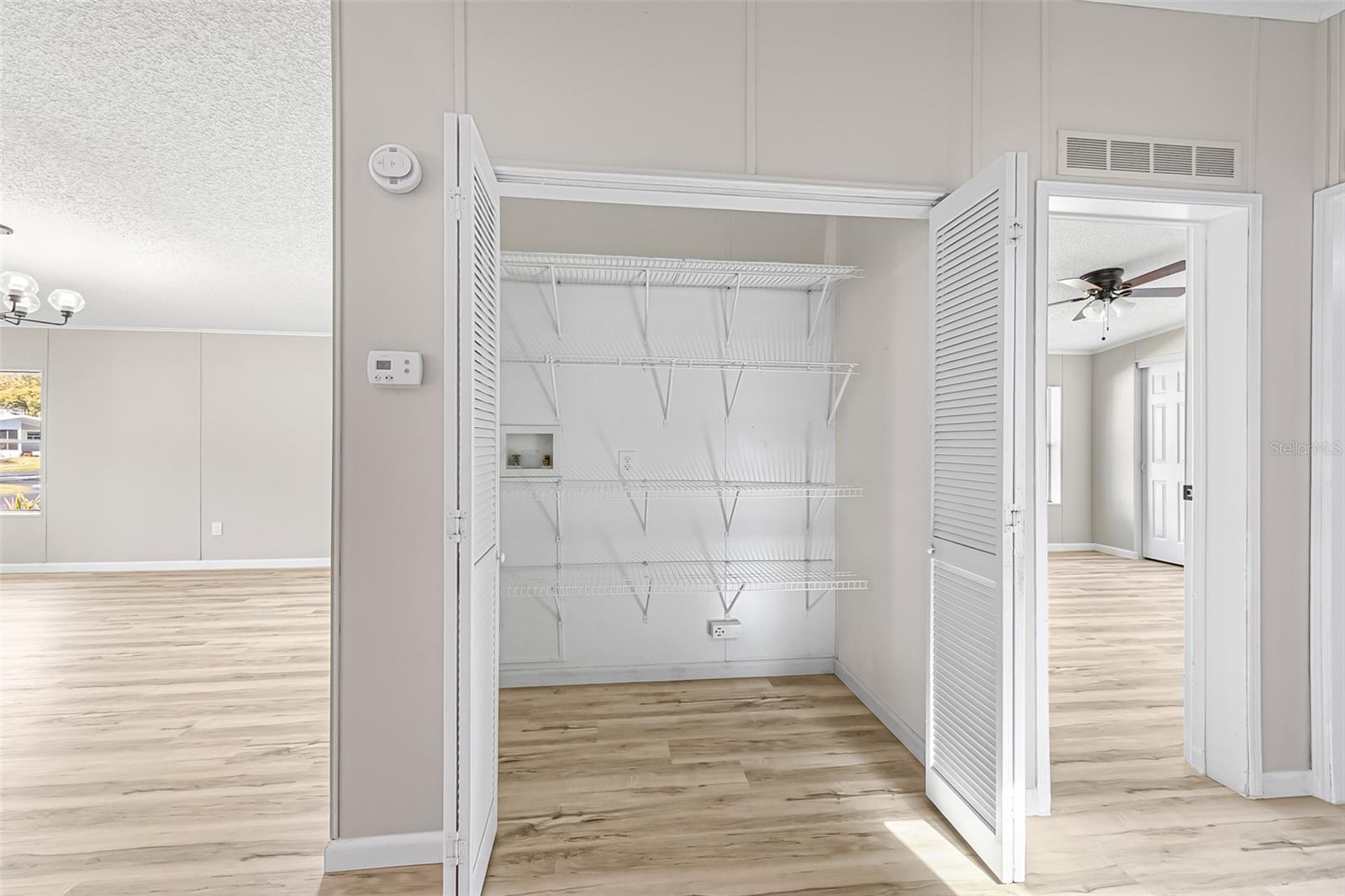 LOST LAKES PH ONE - Residential