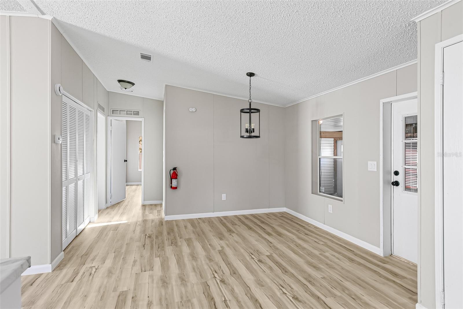 LOST LAKES PH ONE - Residential