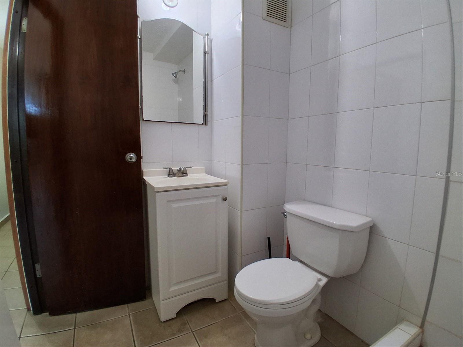 CONDOMINIO LA PUERTA DE LA BAHIA - Residential