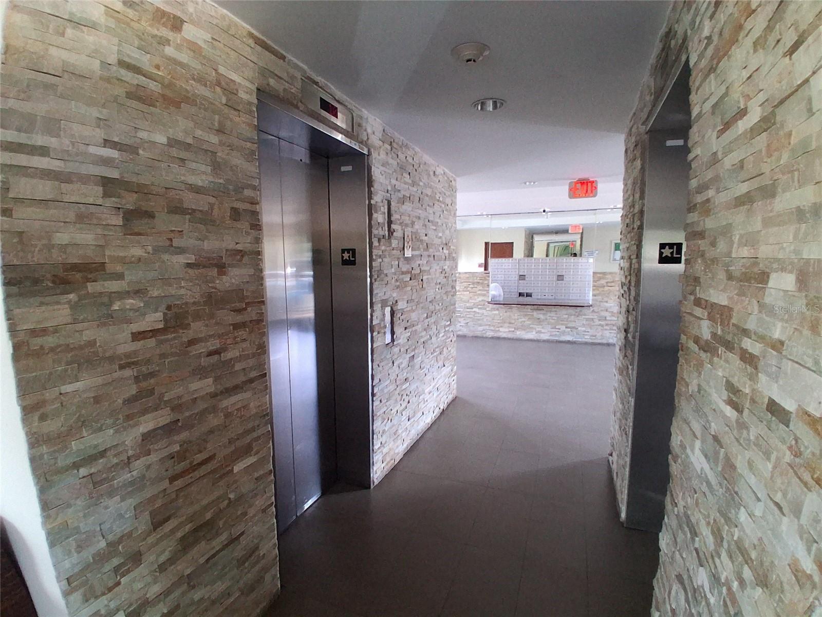 CONDOMINIO LA PUERTA DE LA BAHIA - Residential