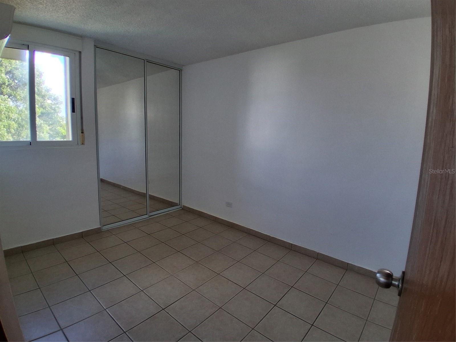 CONDOMINIO LA PUERTA DE LA BAHIA - Residential