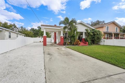 A home in TAMPA