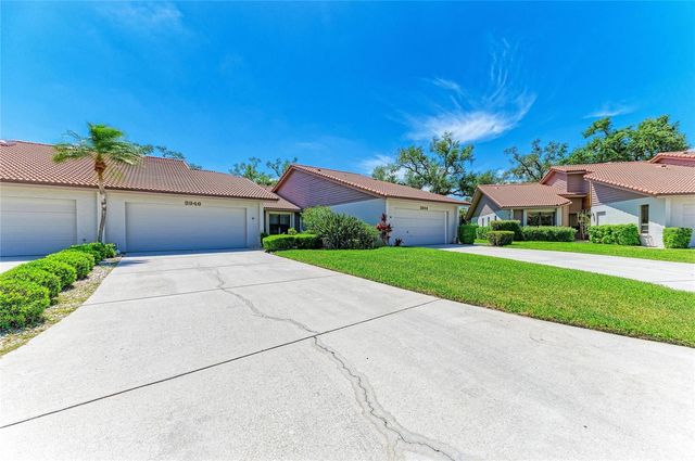 3946 WILSHIRE CIRCLE E 168