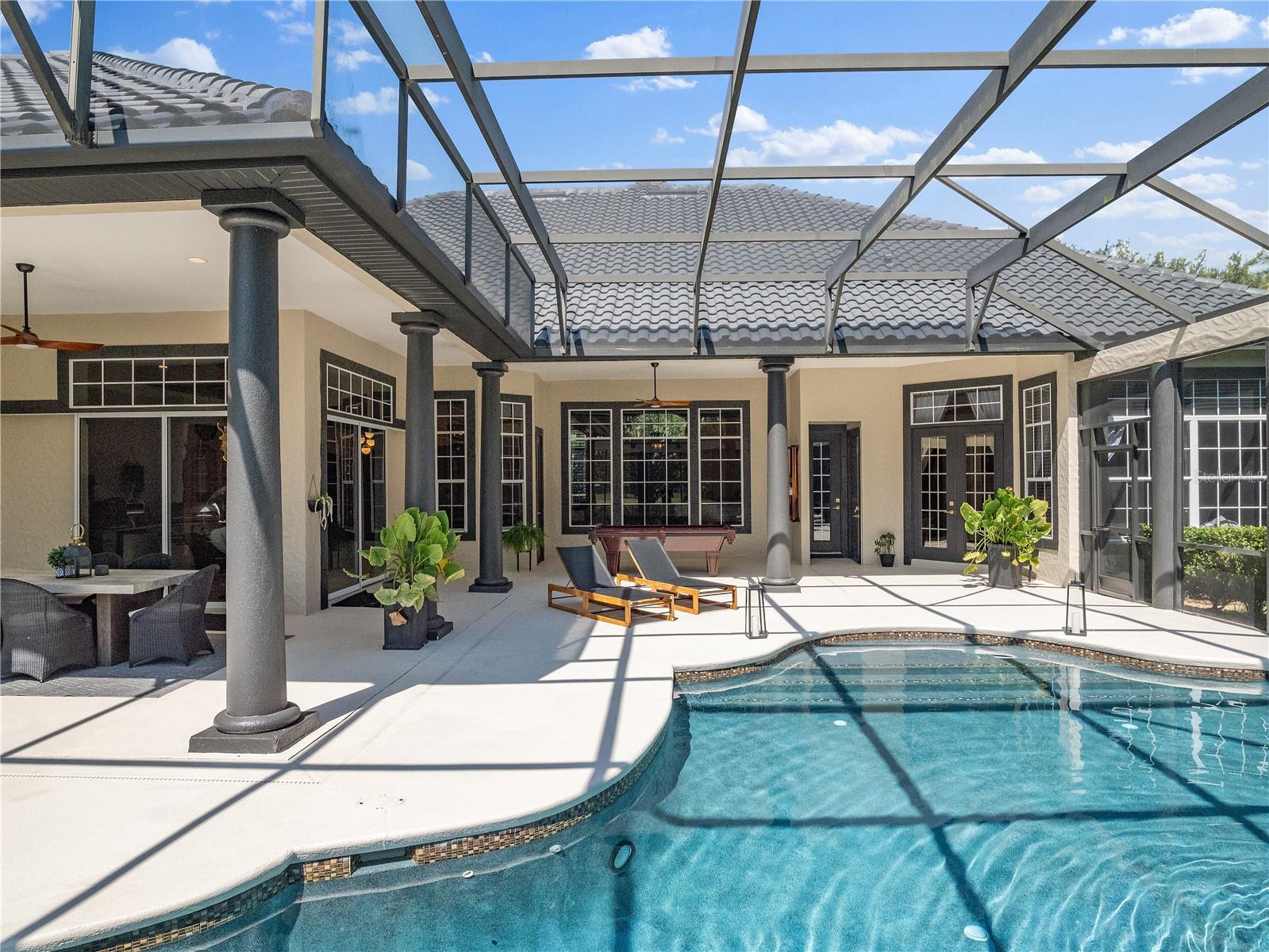 KEENES POINTE - Residential