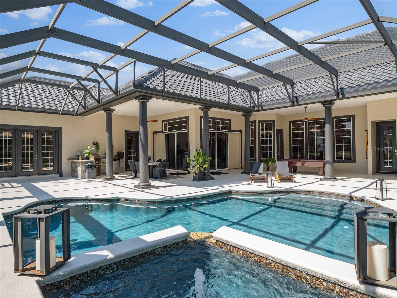 KEENES POINTE - Residential