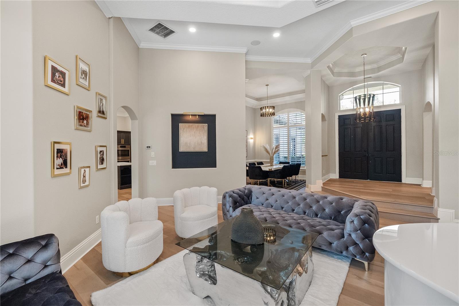 KEENES POINTE - Residential