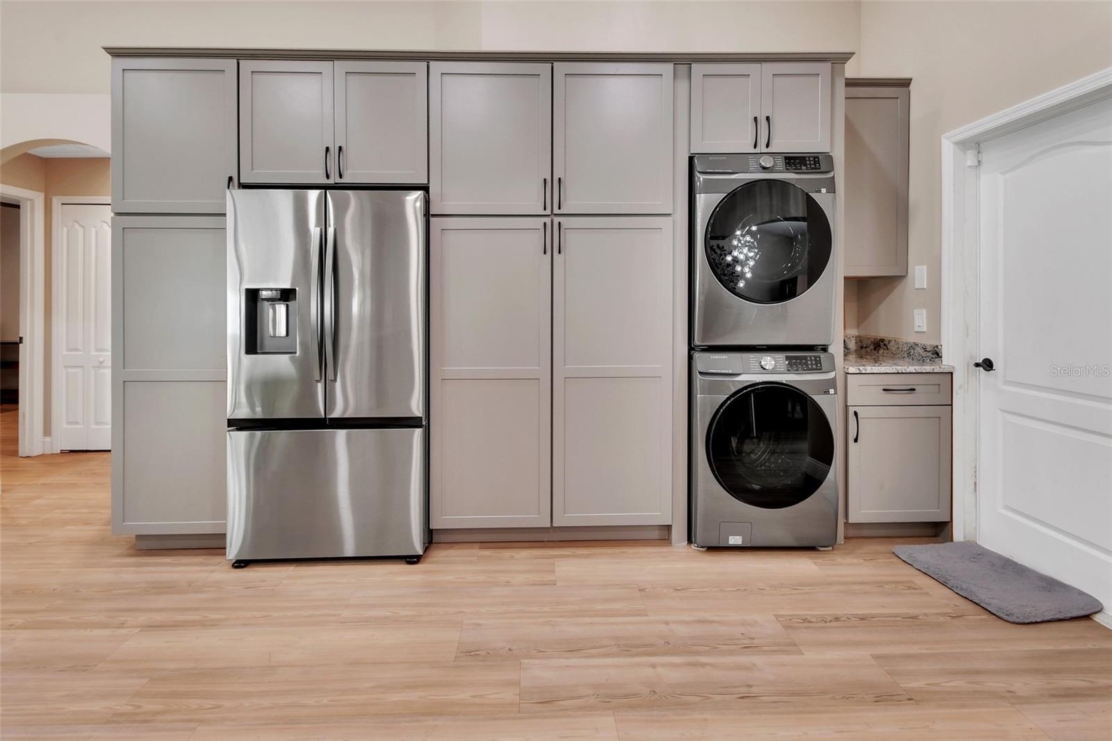 ORMOND GRANADA SOUTH - Residential