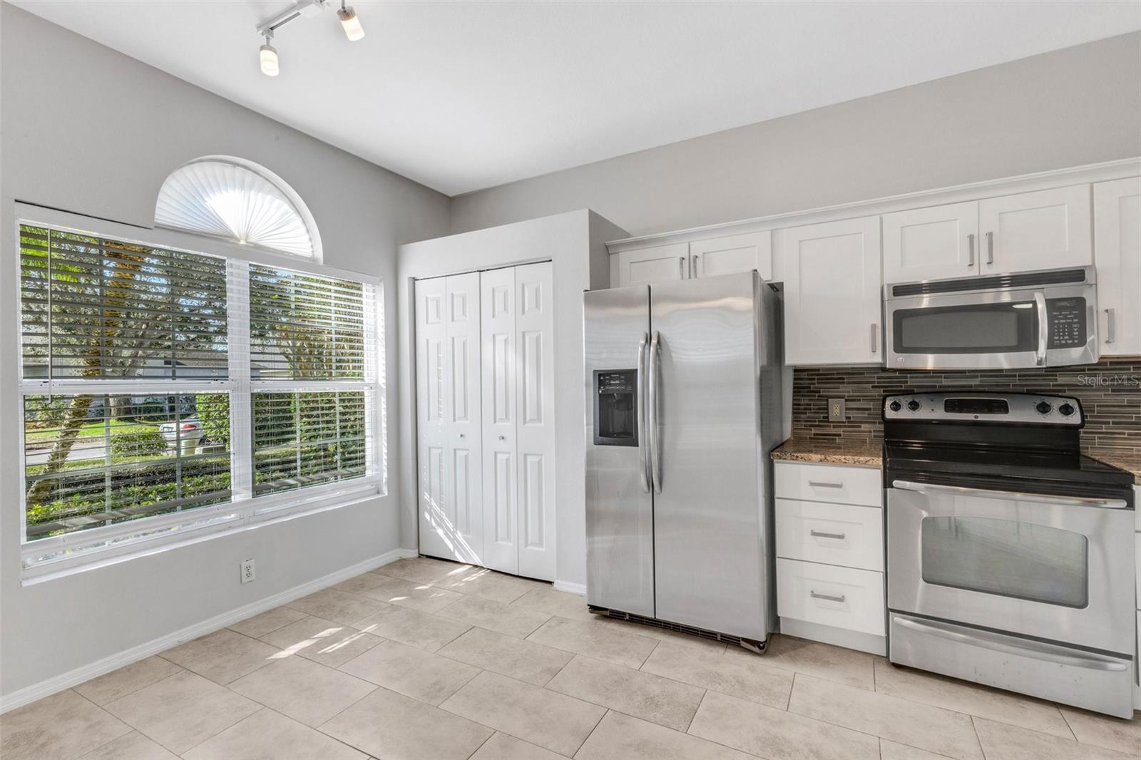 SUMMERFIELD VILLAGE SUBPHASE C U5,T300 - Residential Lease