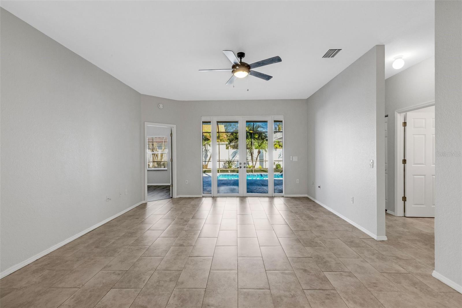 SUMMERFIELD VILLAGE SUBPHASE C U5,T300 - Residential Lease