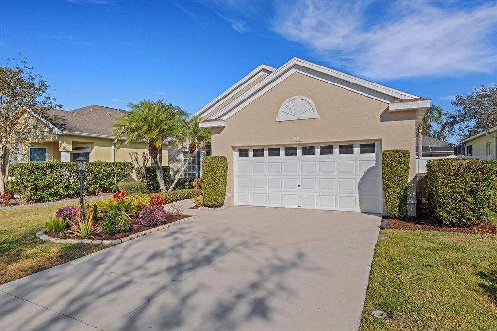 Photo of 12319 Tall Pines Way, Lakewood Ranch, FL 34202 (MLS # A4682194)