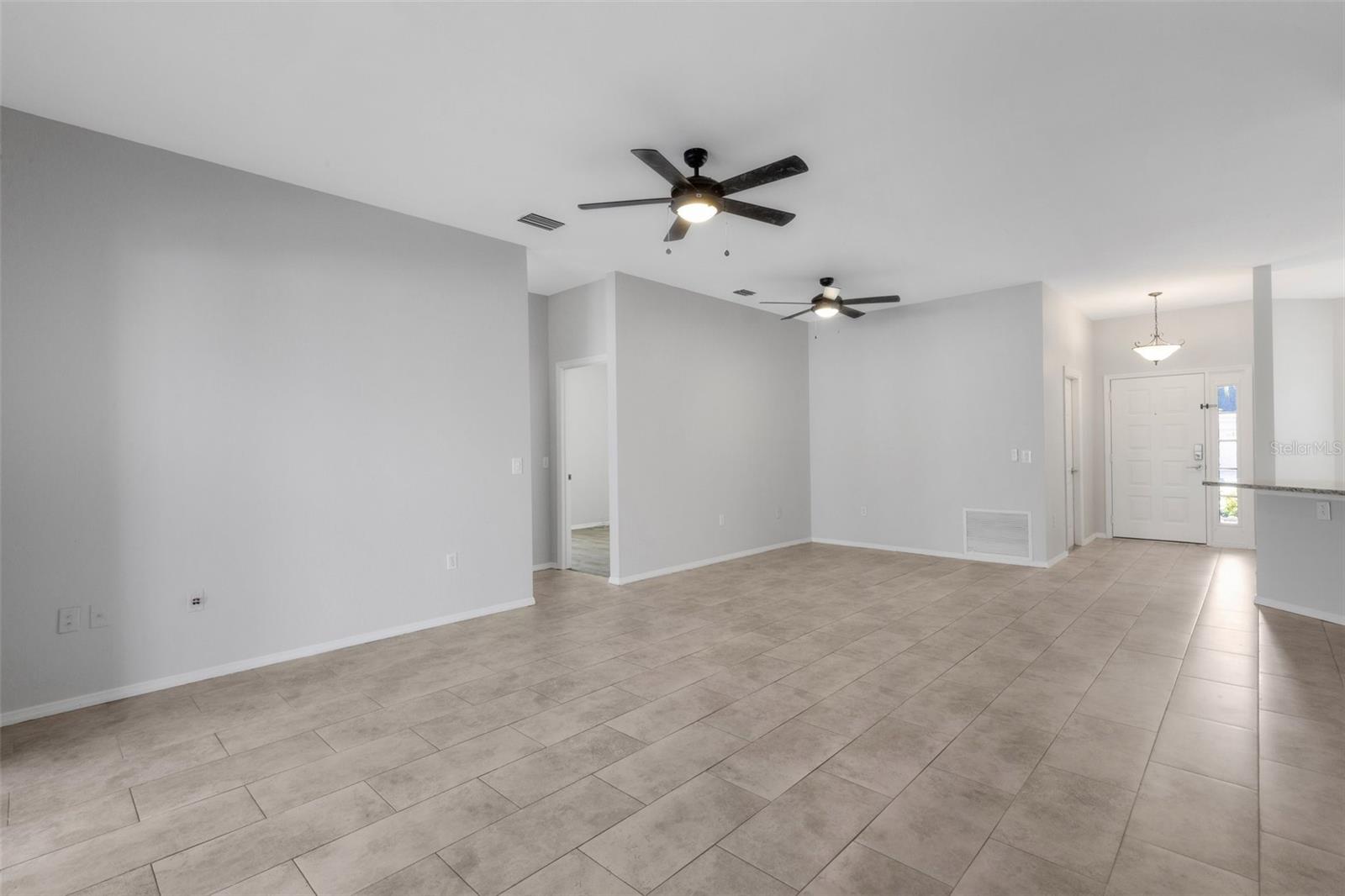 SUMMERFIELD VILLAGE SUBPHASE C U5,T300 - Residential Lease