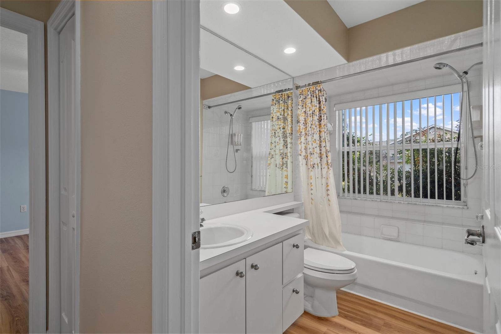 WOODLAND WATERS PH 1 - Residential