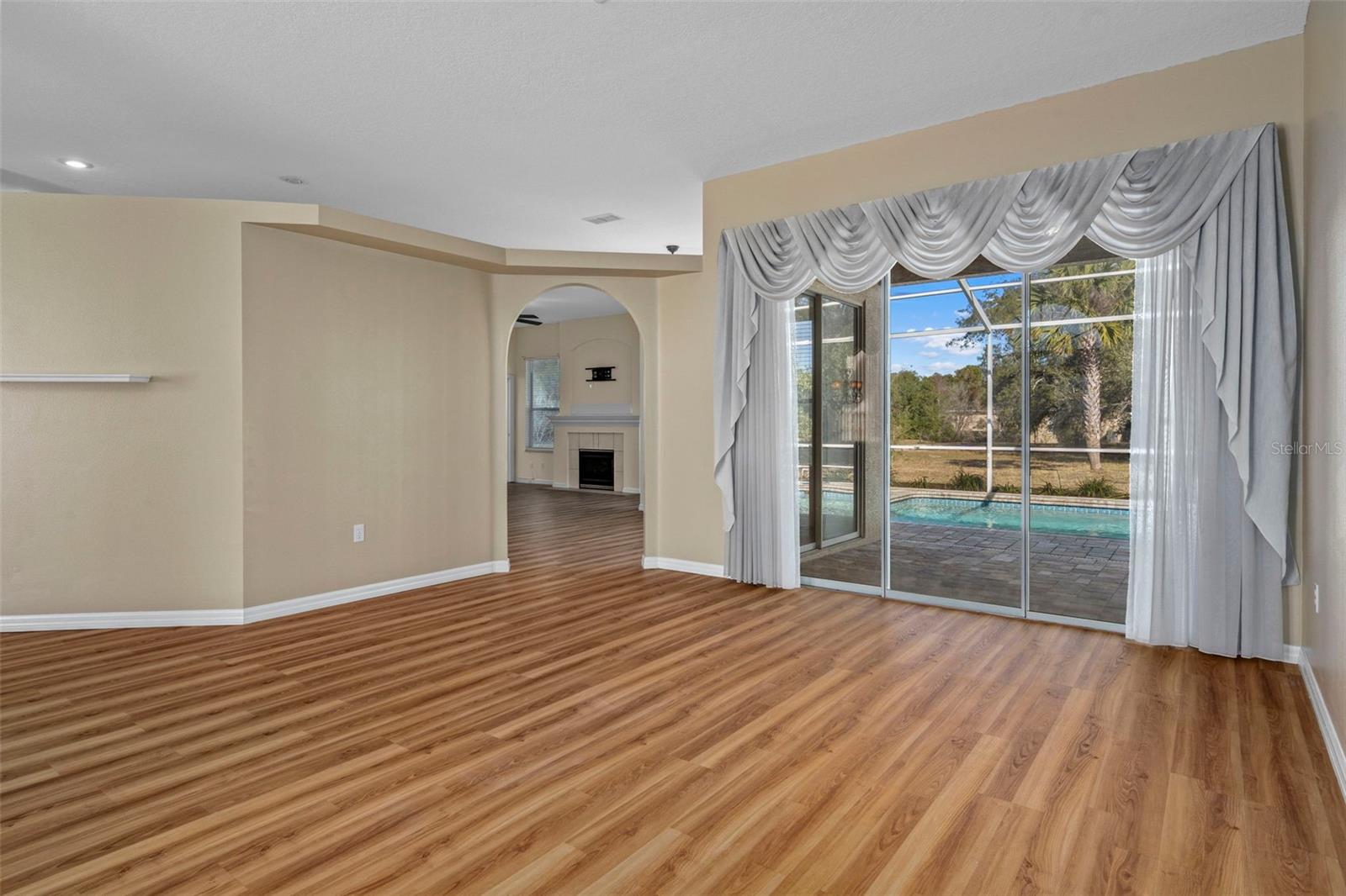 WOODLAND WATERS PH 1 - Residential