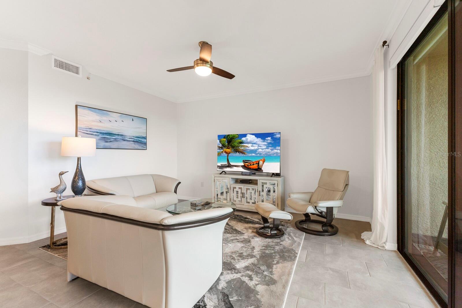 LAKEWOOD NATIONAL - Residential Lease