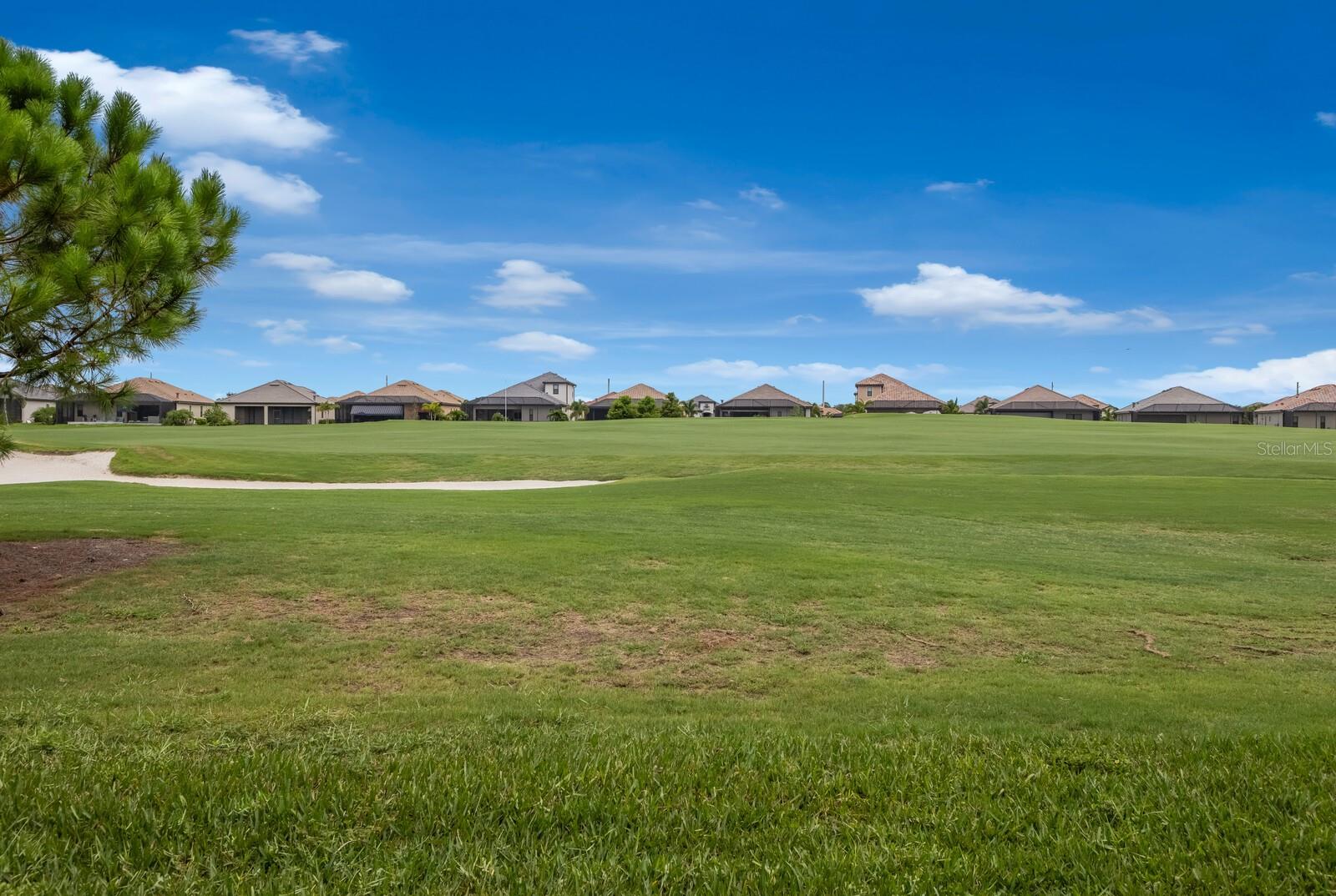LAKEWOOD NATIONAL - Residential Lease