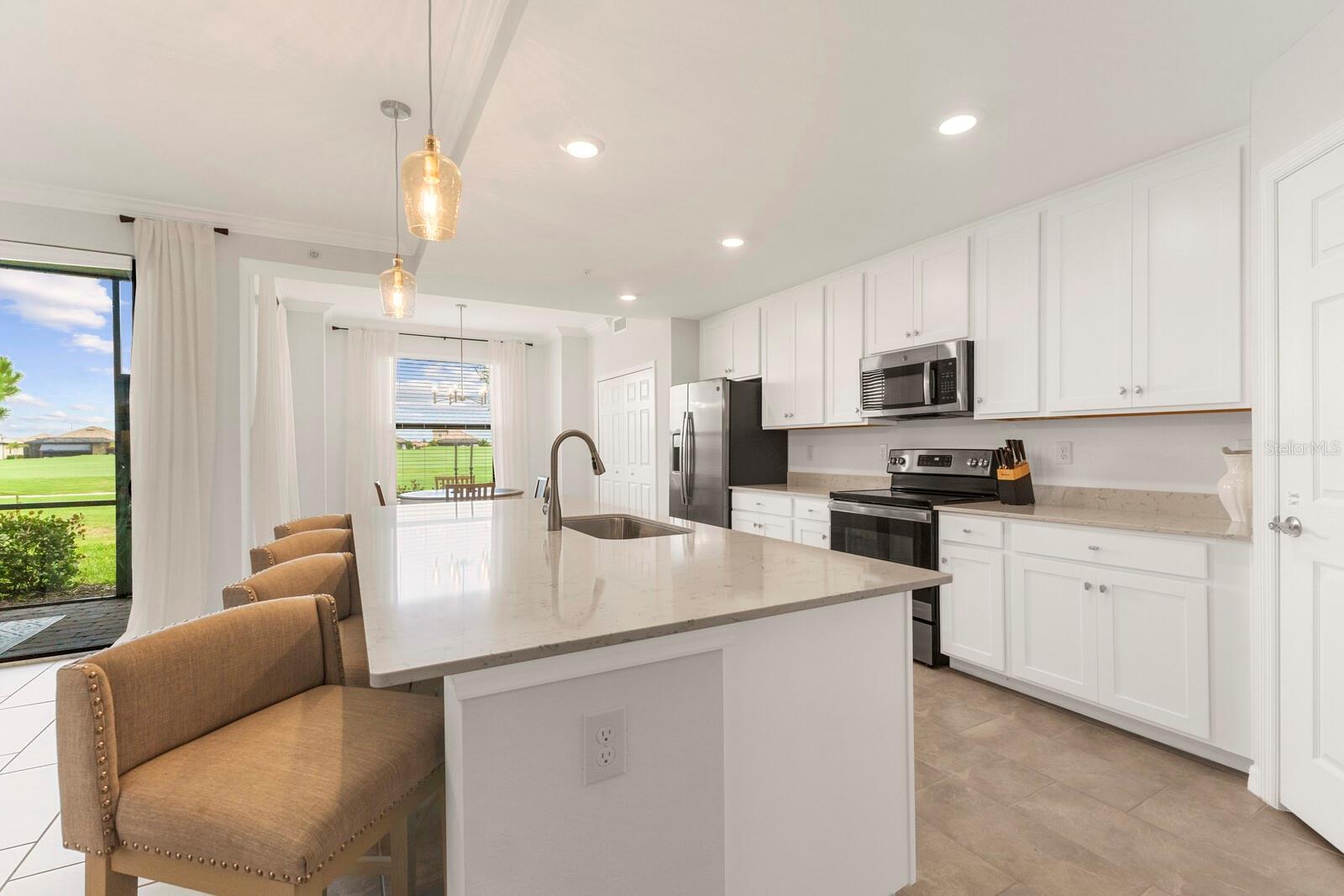 LAKEWOOD NATIONAL - Residential Lease