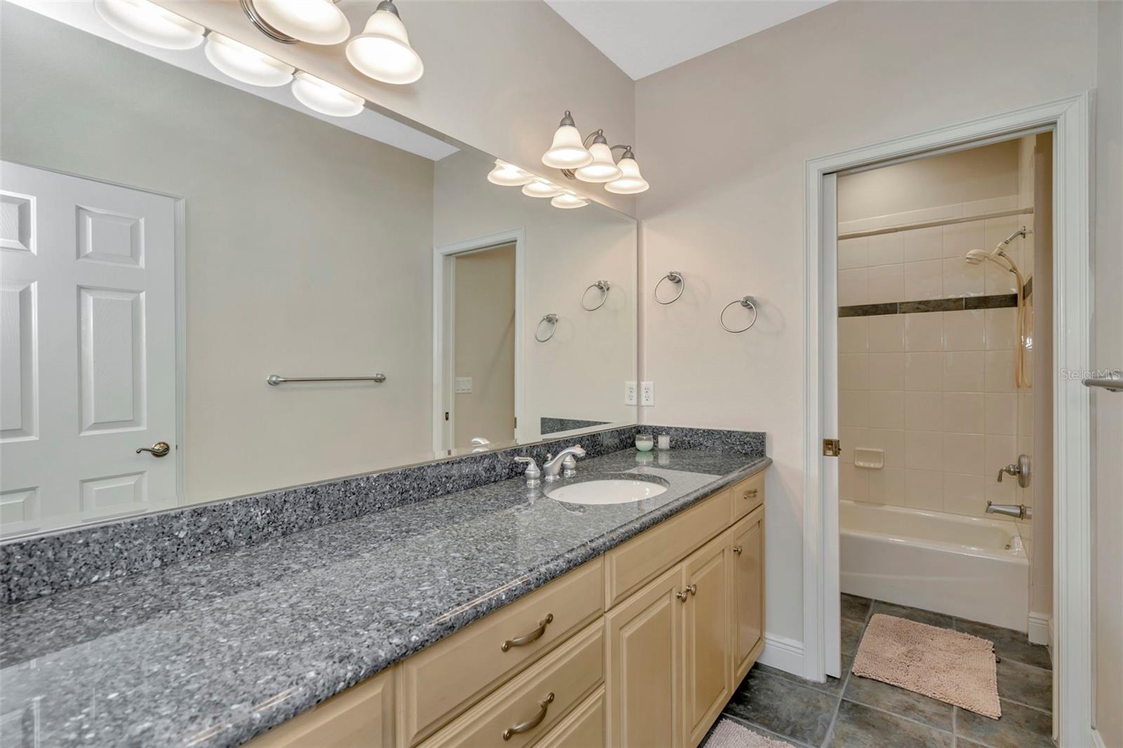 PILOT COUNTRY ESTATES - Residential