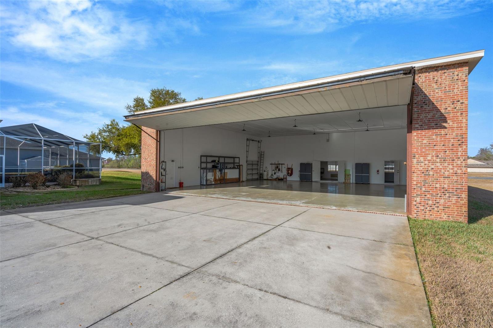 PILOT COUNTRY ESTATES - Residential