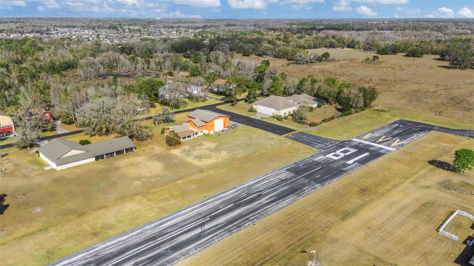 PILOT COUNTRY ESTATES - Residential