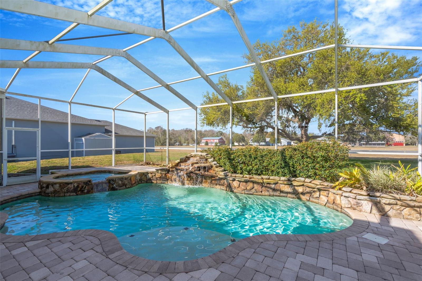 PILOT COUNTRY ESTATES - Residential