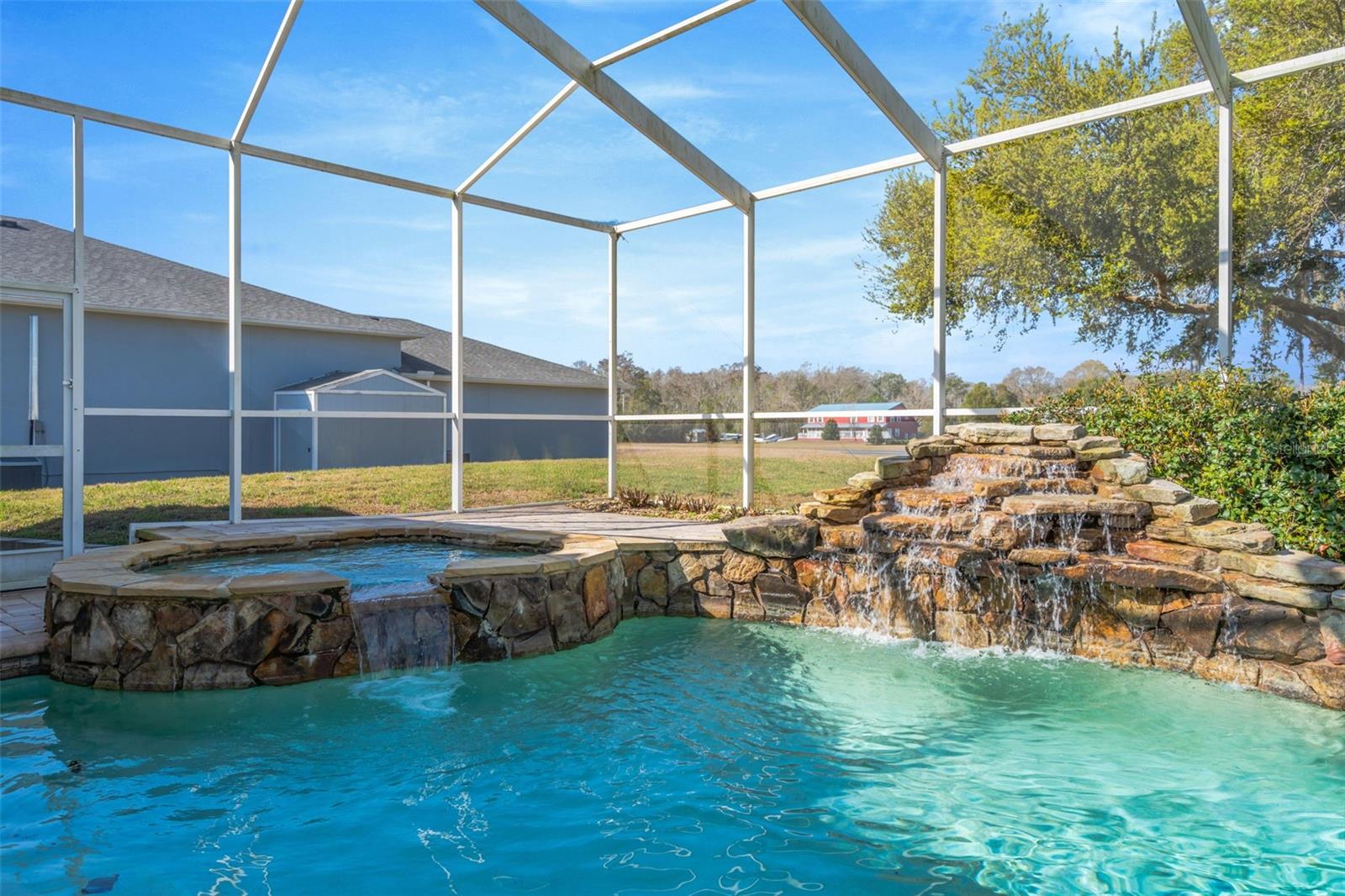 PILOT COUNTRY ESTATES - Residential