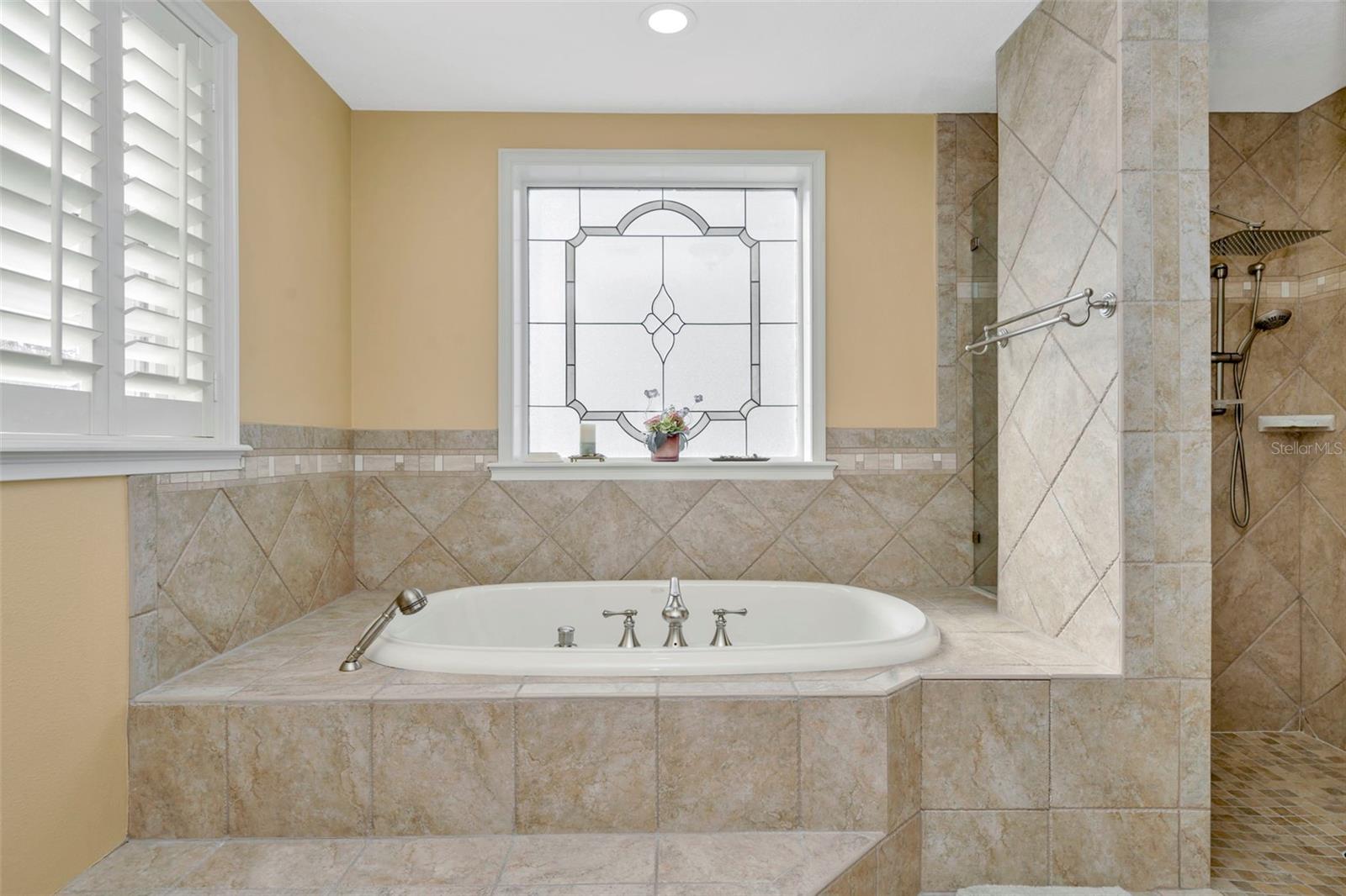 PILOT COUNTRY ESTATES - Residential