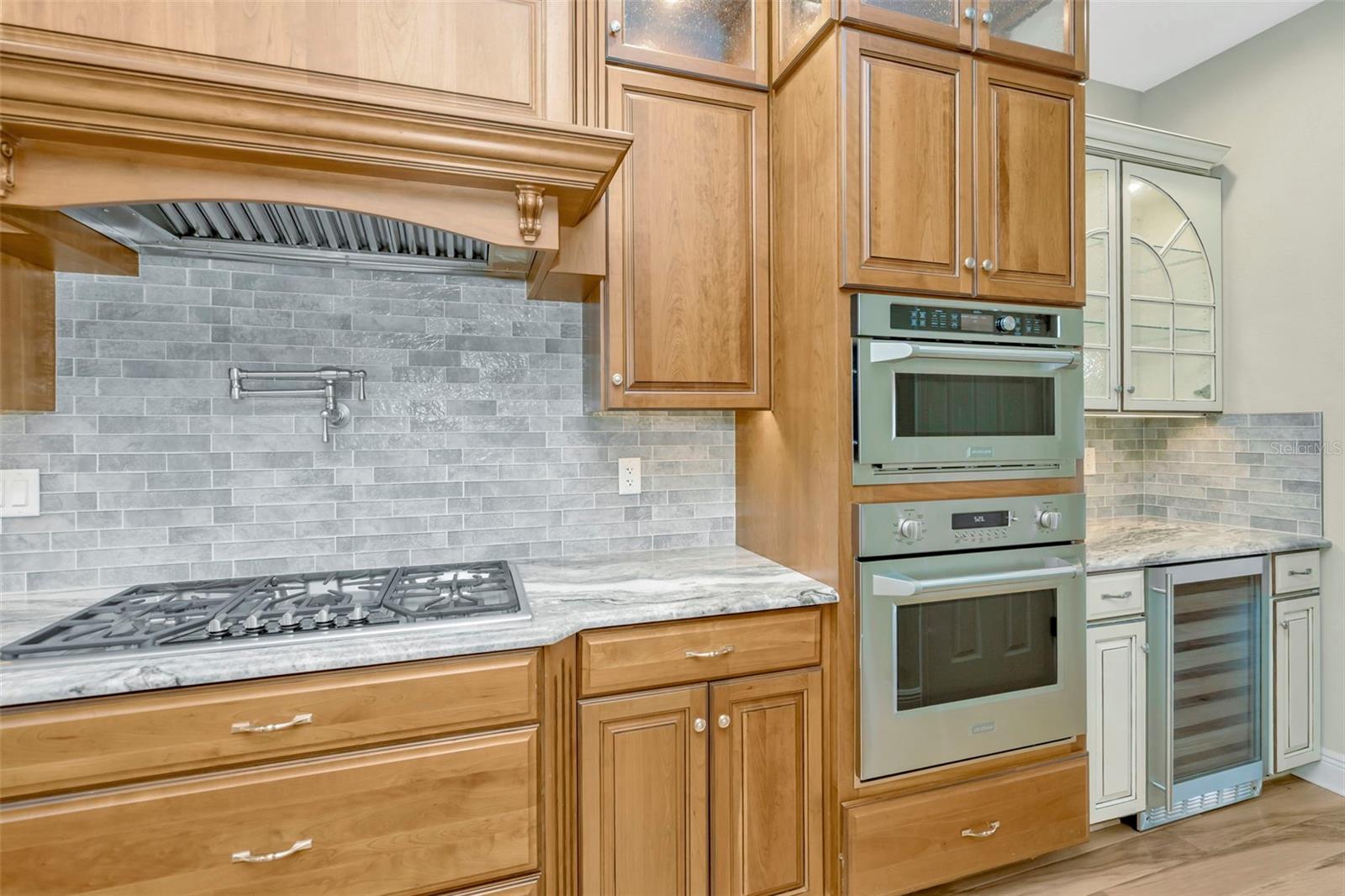 PILOT COUNTRY ESTATES - Residential