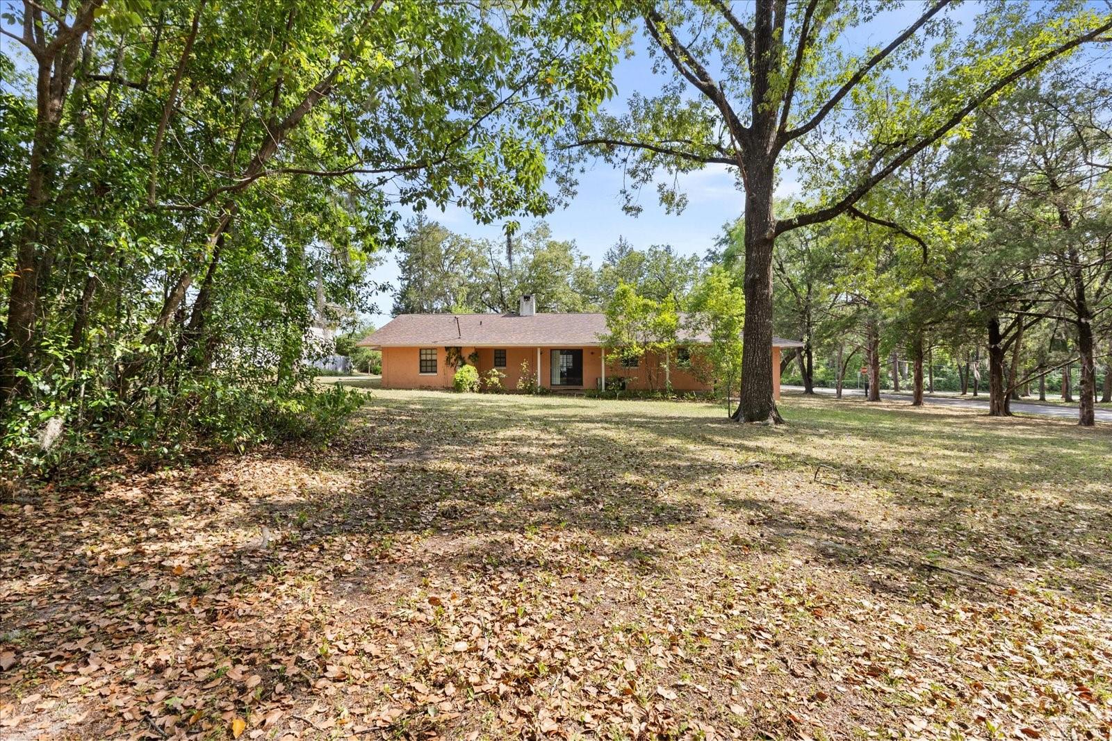 EASTWOOD PARK ESTATE - Residential