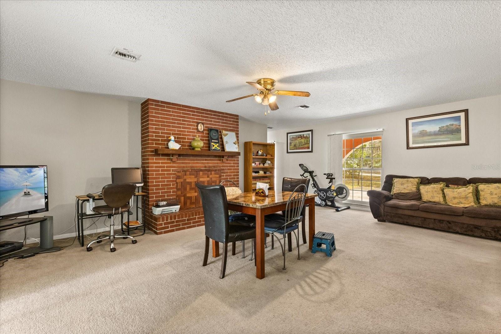 EASTWOOD PARK ESTATE - Residential