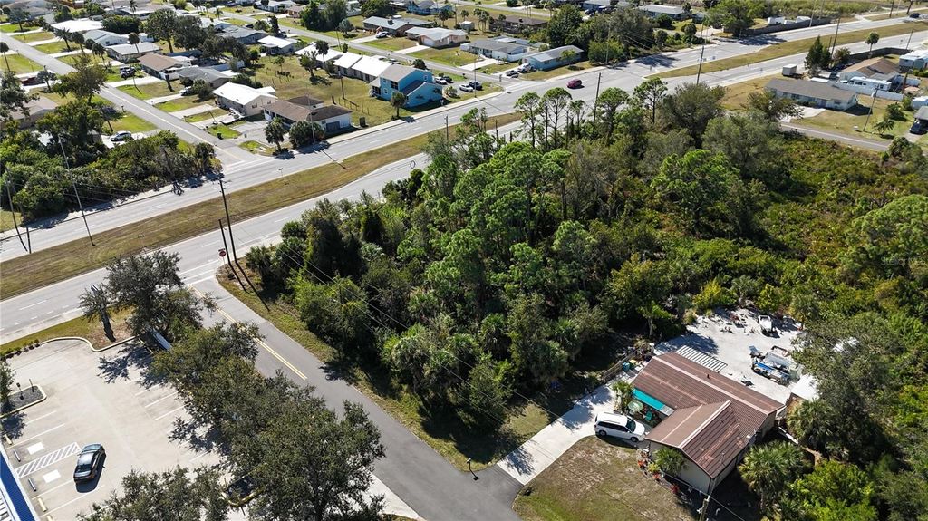 Photo of 1380 Tudor Road, Englewood, FL 34224 (MLS # A4673289)