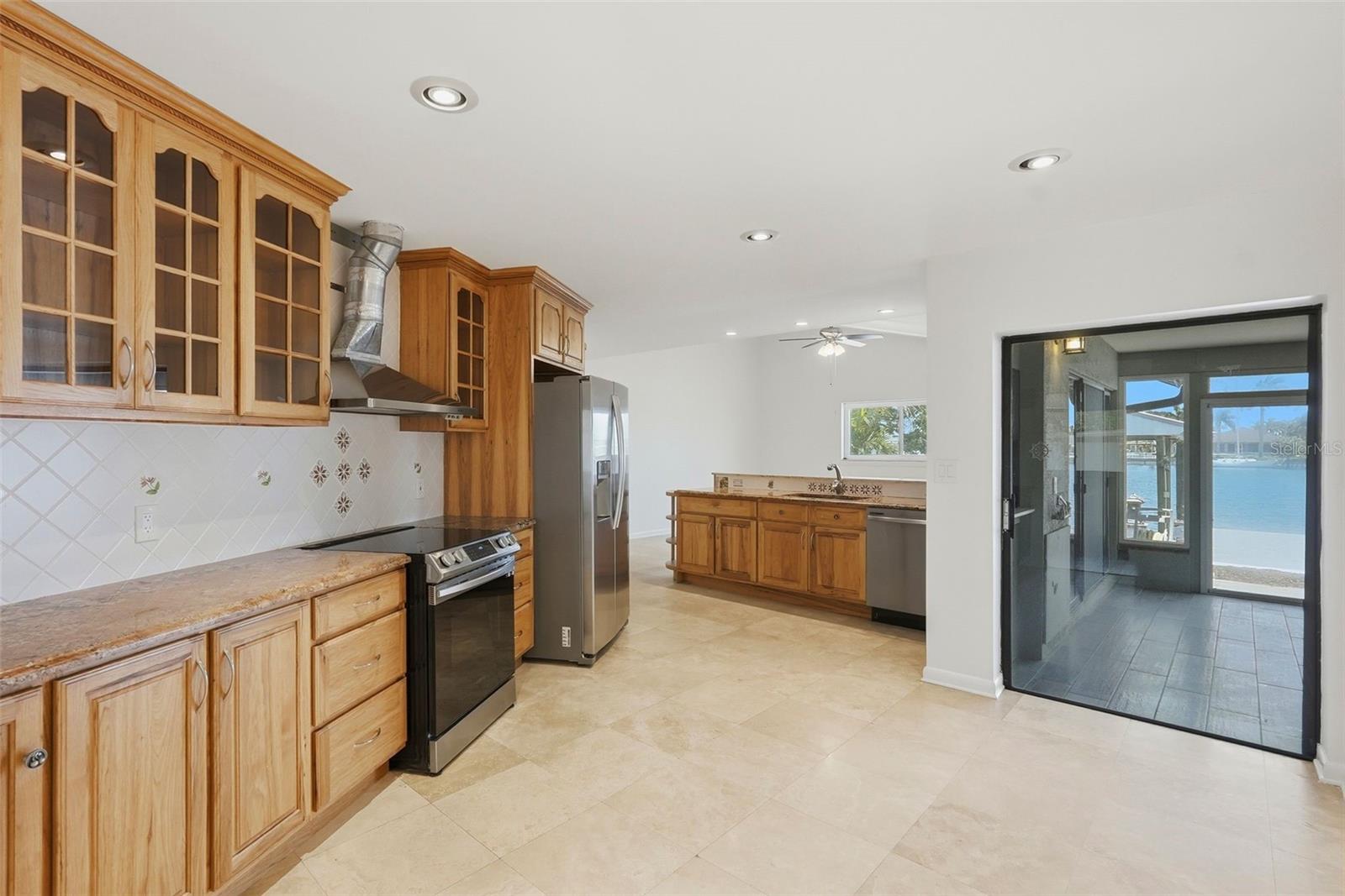 TROPICAL SHORES 1ST ADD - Residential