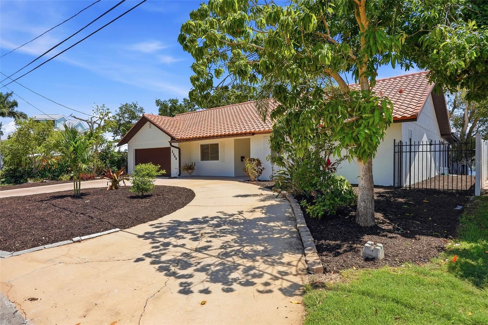 TROPICAL SHORES 1ST ADD - Residential