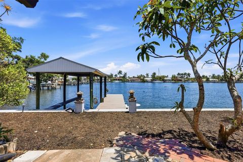 Photo of 2300 S Shore Drive SE, St Petersburg, FL 33705 (MLS # TB8504706)