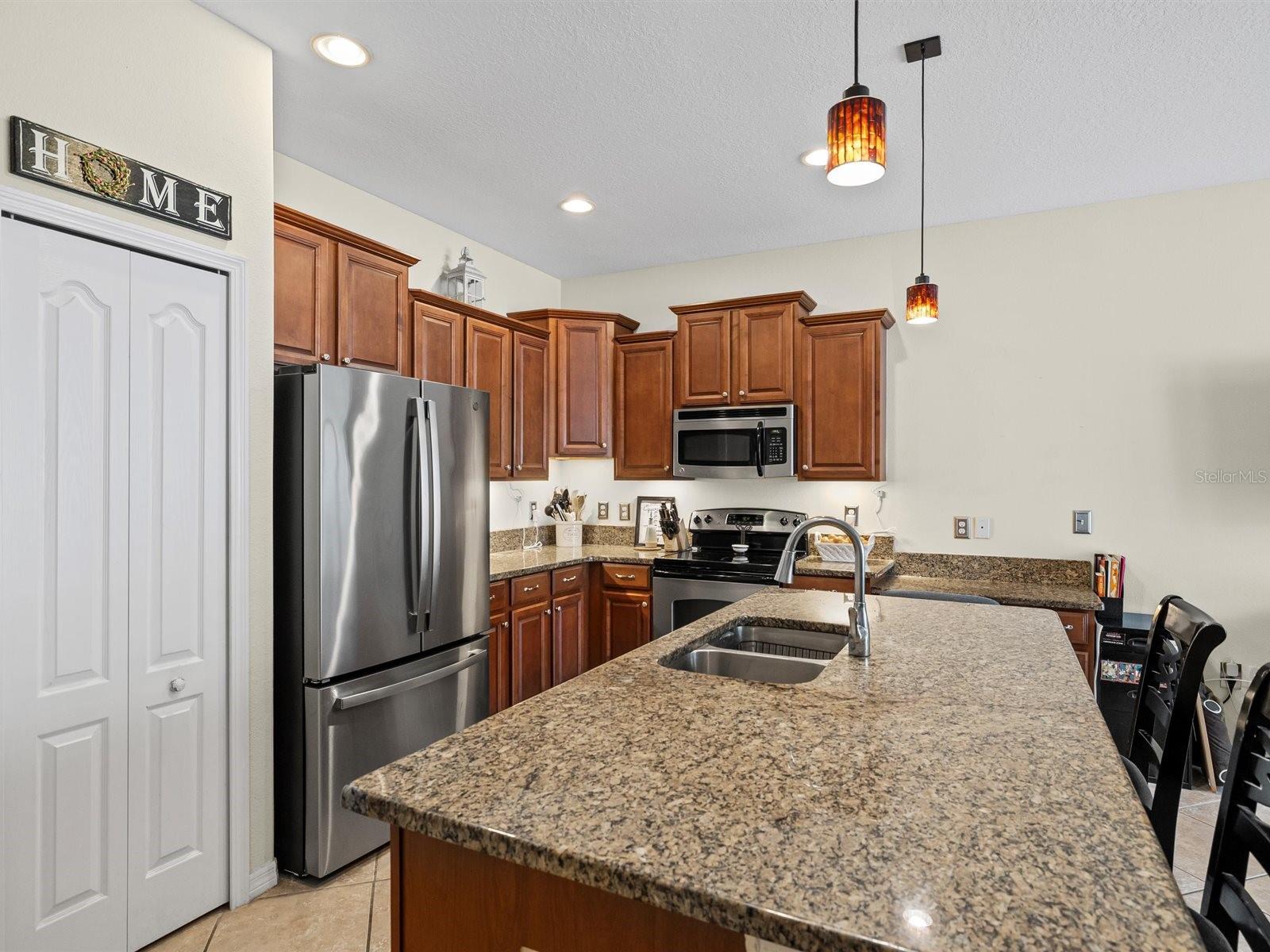 THOUSAND OAKS EAST A-C PH 05 - Residential