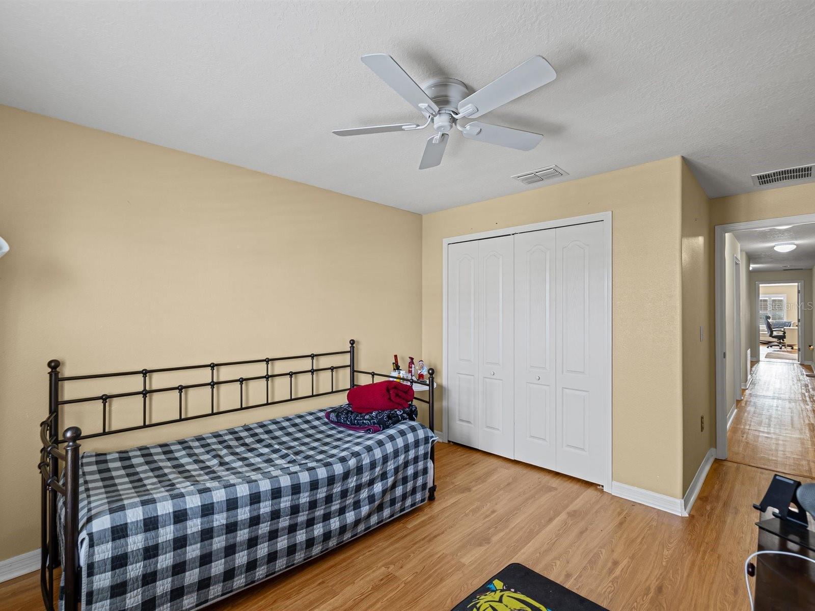 THOUSAND OAKS EAST A-C PH 05 - Residential