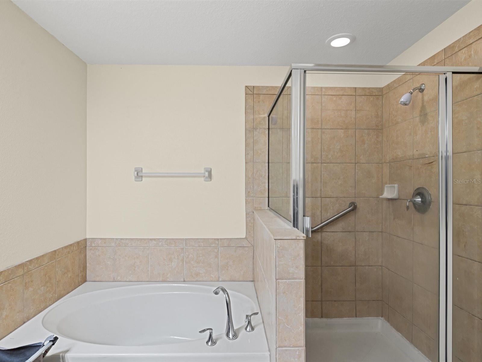 THOUSAND OAKS EAST A-C PH 05 - Residential