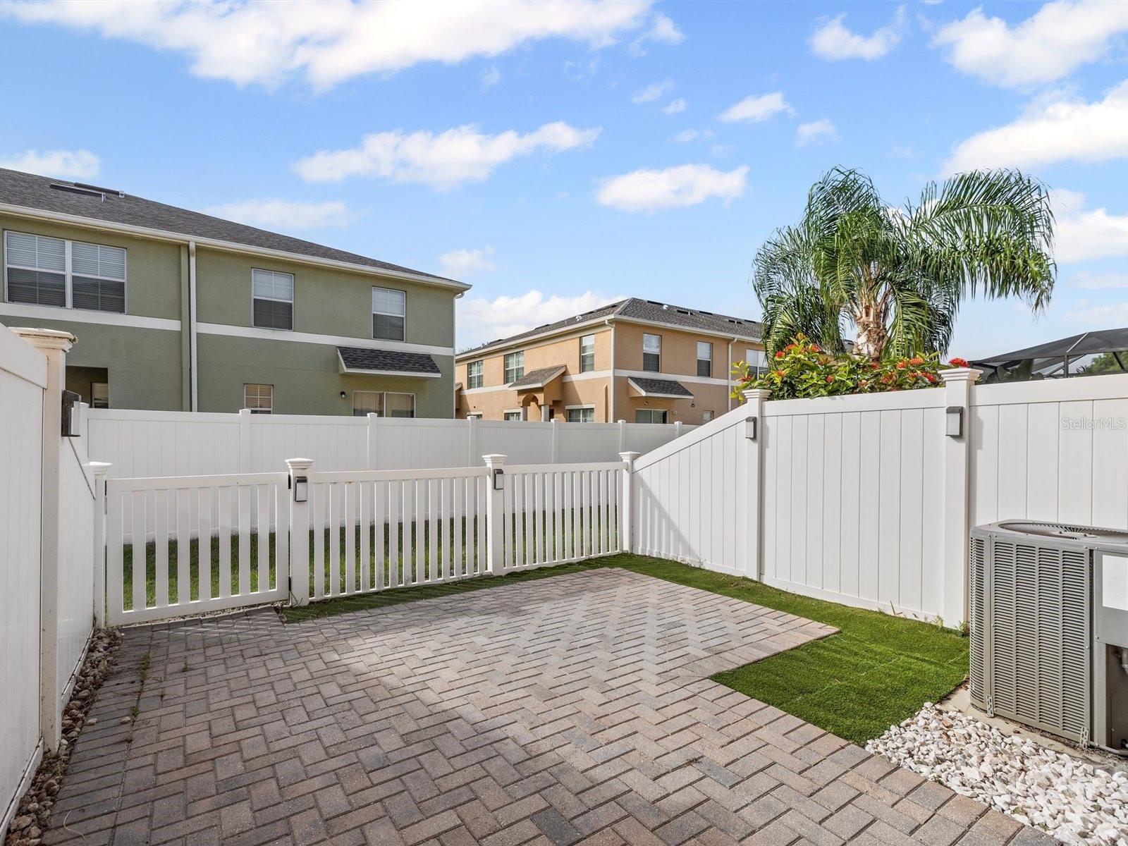 THOUSAND OAKS EAST A-C PH 05 - Residential