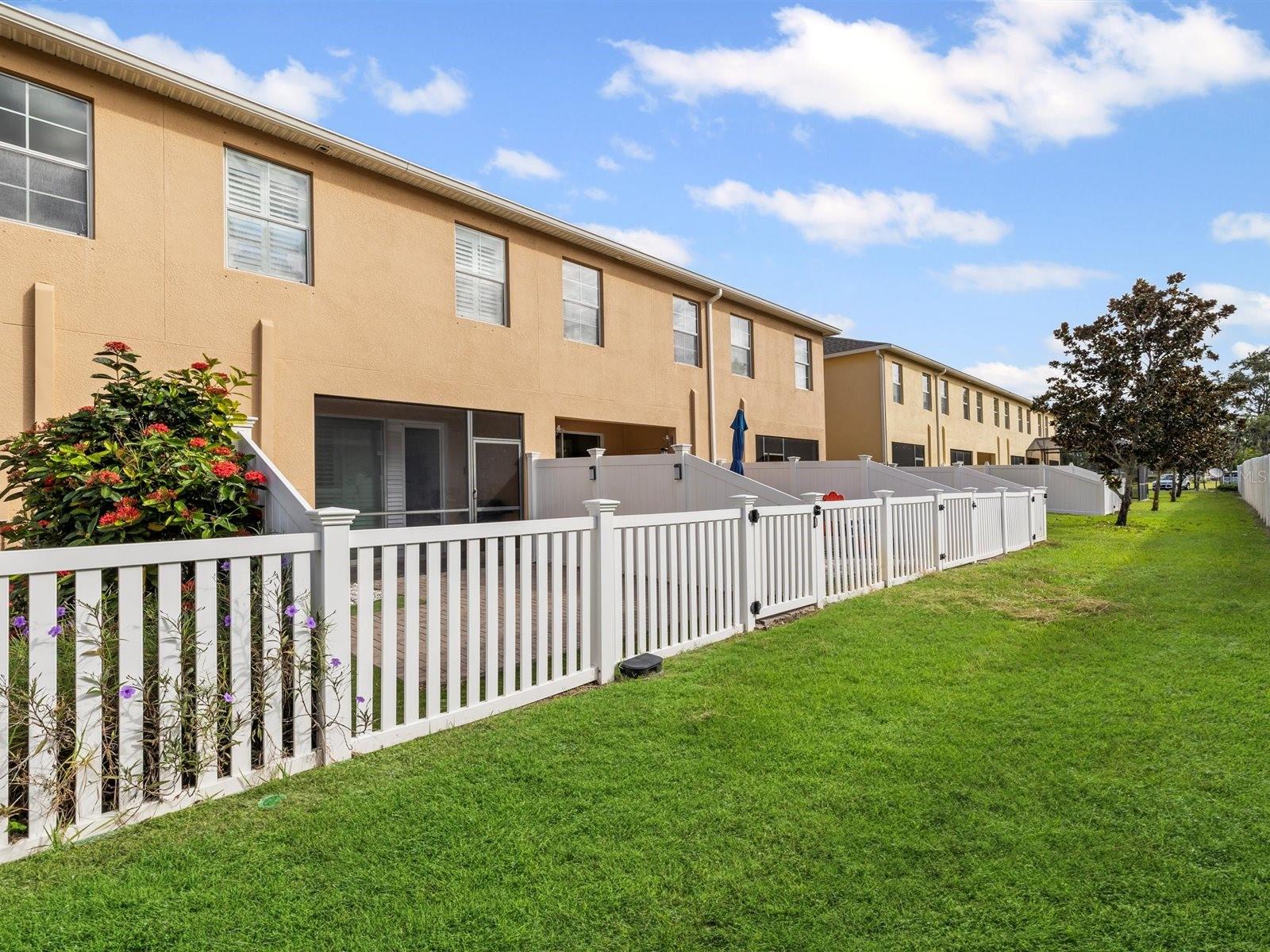 THOUSAND OAKS EAST A-C PH 05 - Residential