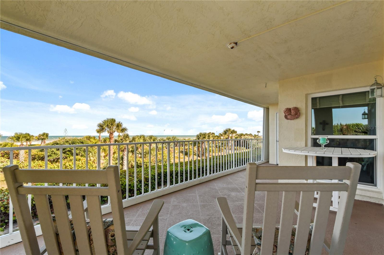 OCEAN OAKS CONDO PH 02 - Residential Lease
