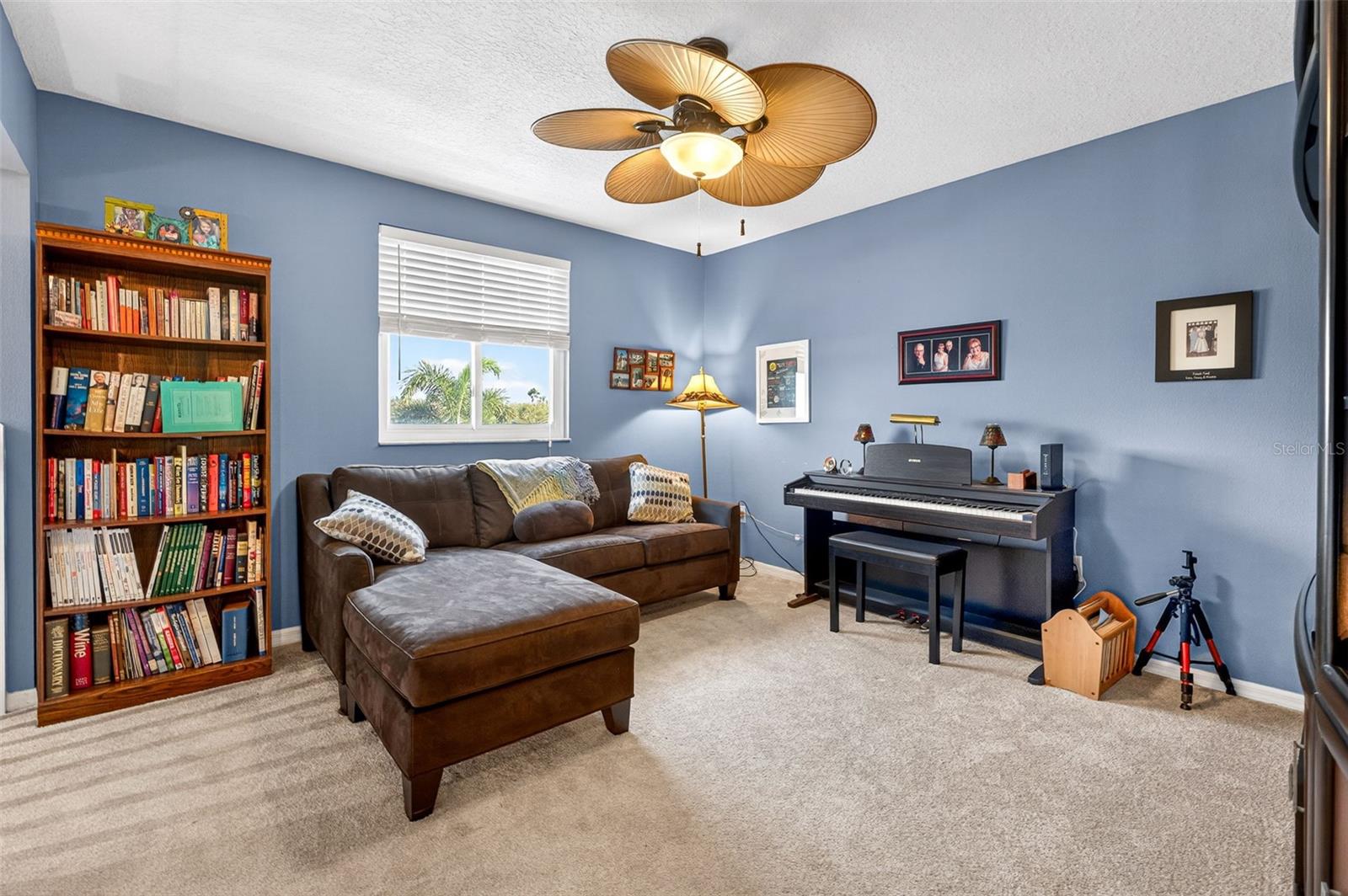 PAVILION PH 3 - Residential