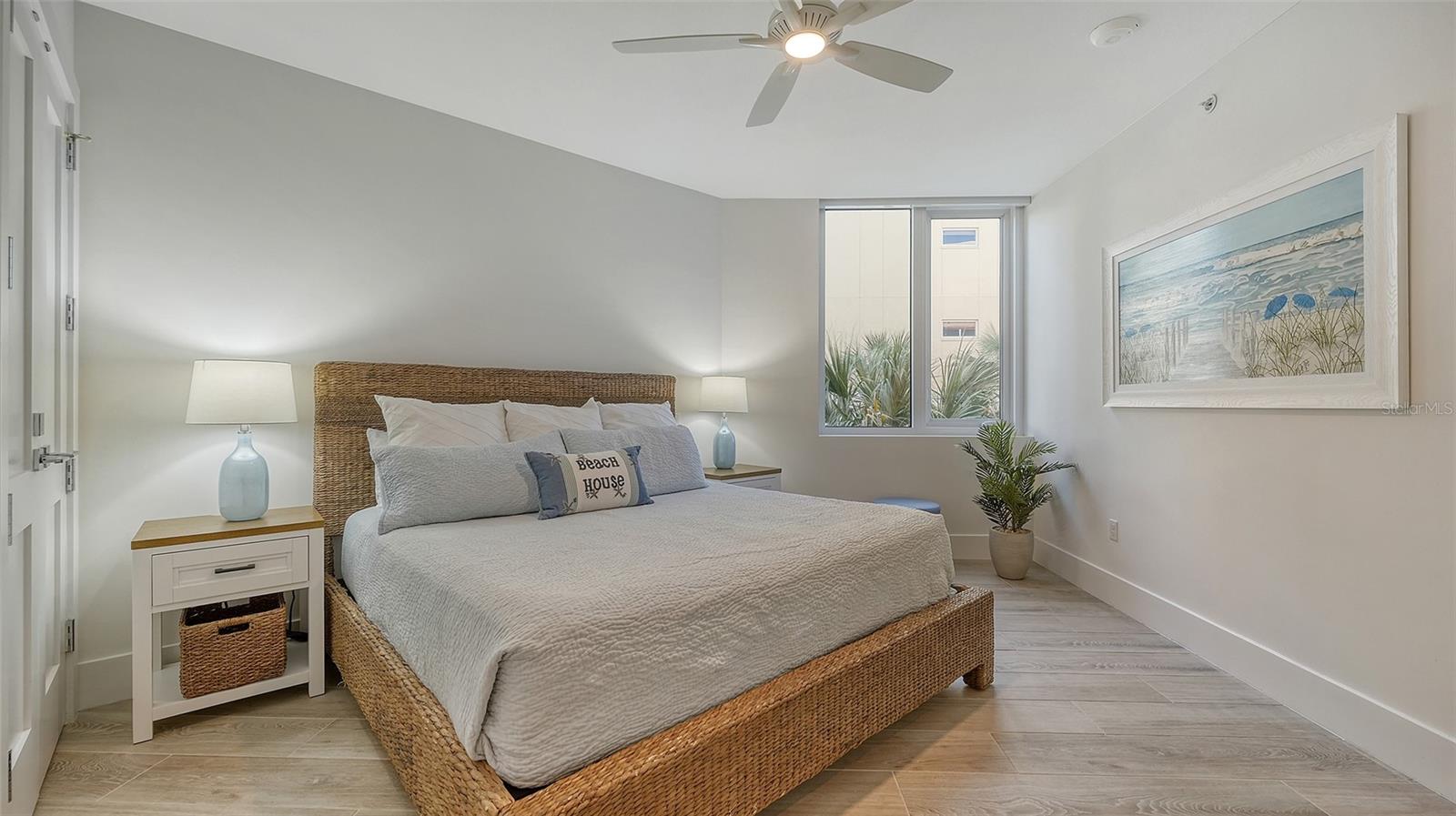 TEN35 SEASIDE - Residential