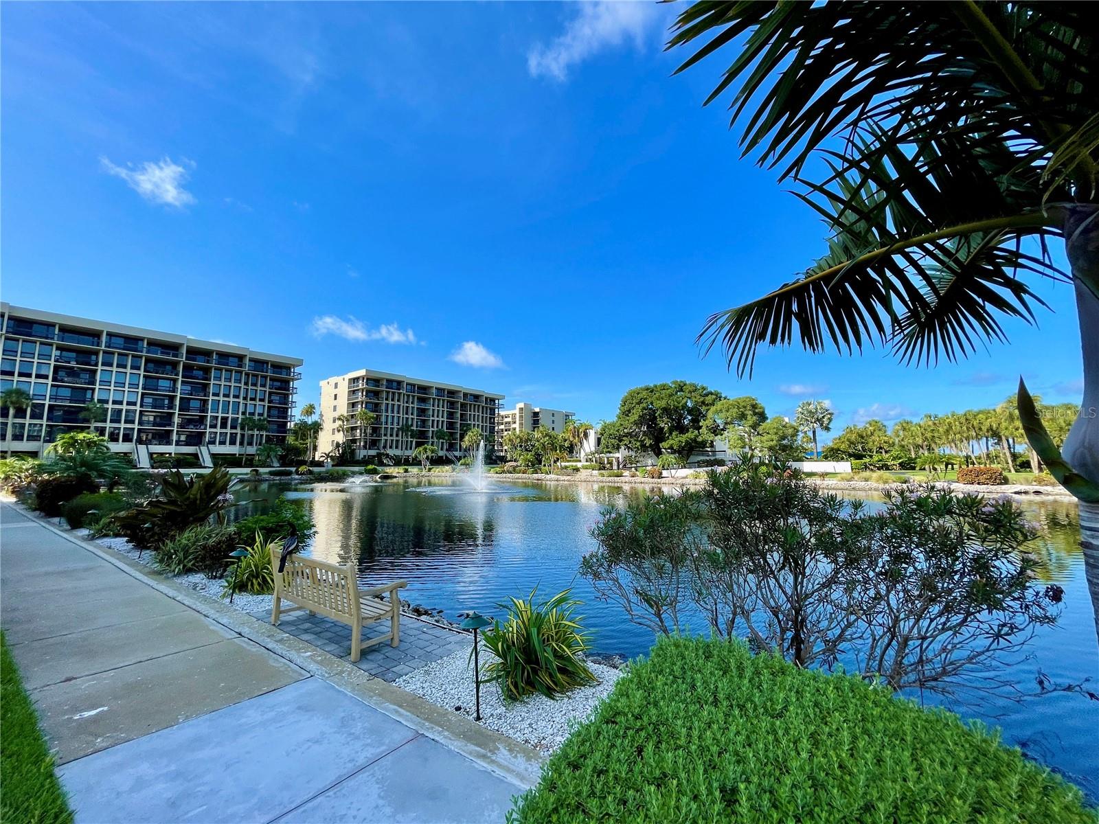 BEACHPLACE I - Residential