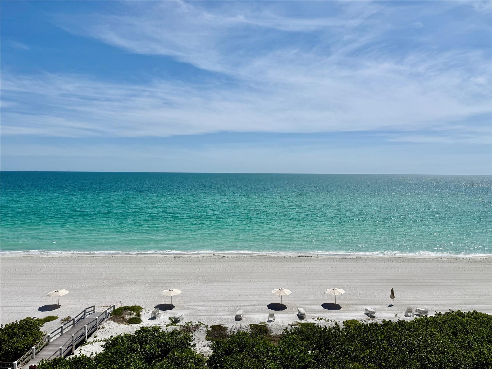 BEACHPLACE I - Residential